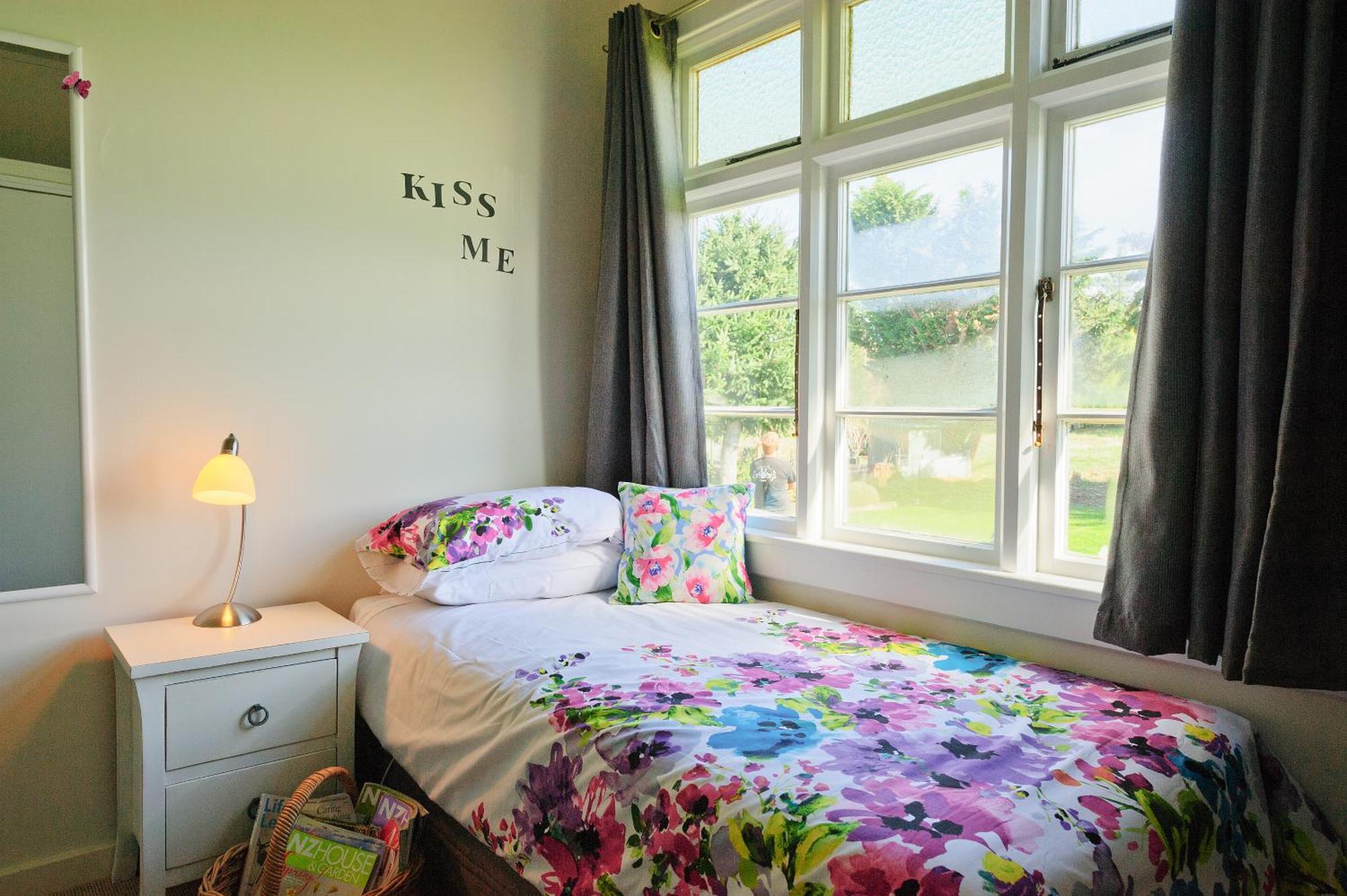 Blacks Hotel Ophir Экстерьер фото