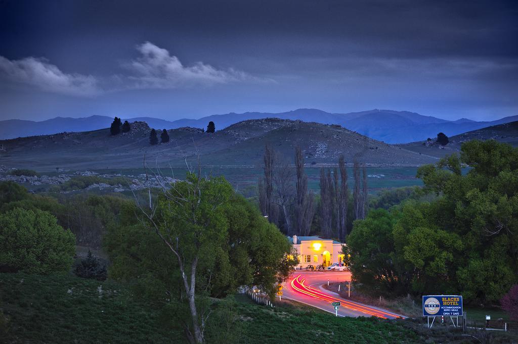 Blacks Hotel Ophir Экстерьер фото
