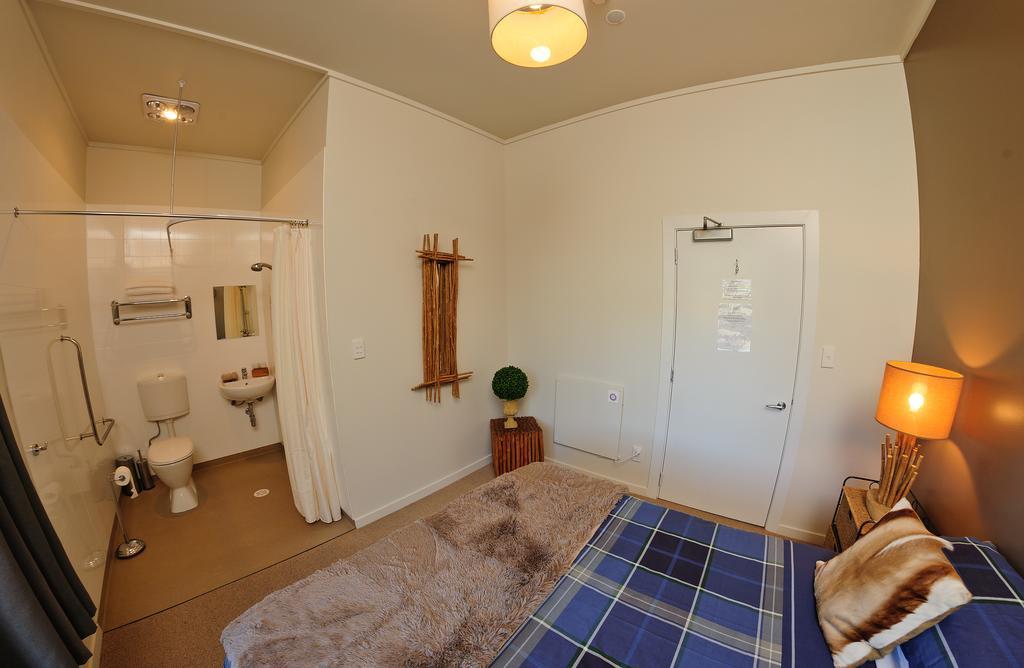 Blacks Hotel Ophir Экстерьер фото